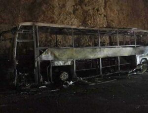 Hatay Belen’de Yolcu Otobüsünde Yangın: 20 Yolcu Tahliye Edildi
