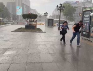 Ankara’da Sağanak Etkili Oldu: Vatandaşlar Yağmurdan Kaçtı