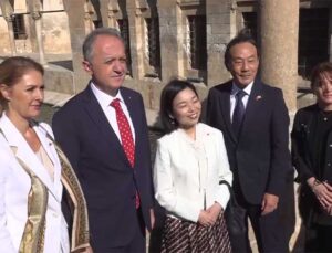 Japonya Prensesi Akiko Mikasa, Şanlıurfa’da Balıklıgöl’ü Ziyaret Etti