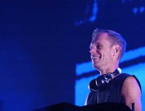 Dünyaca Ünlü DJ Armin van Buuren İstanbul’da Sahne Aldı