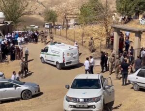 Batman’da Silahlı Saldırıda Hayatını Kaybeden Anne, Baba ve 2 Çocuk Toprağa Verildi