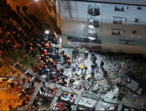 Kocaeli’de Çöken Binanın Enkazından Anne Emine Bilir’in de Cansız Bedeni Çıkarıldı