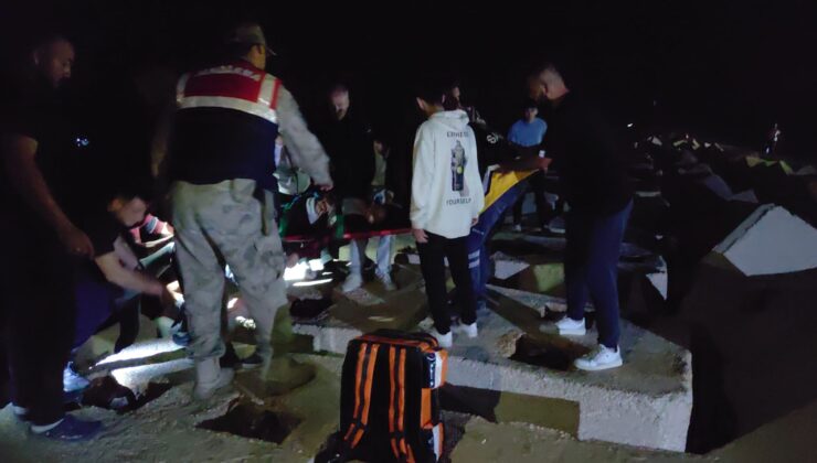 Hatay Samandağ’da Denize Düşen Genç Kız Boğulma Tehlikesi Geçirdi