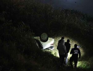 Hatay’da Göçmenleri Taşıyan Otomobil Asi Nehri’ne Devrildi: 9 Yaralı