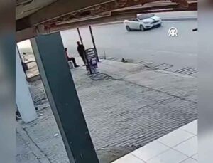 Hatay’da köpeğe çarpan motosiklet devrildi: Kadın sürücü yaralı