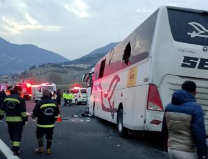 Osmaniye TAG Otoyolu’nda otobüs tıra çarptı: 7 kişi hayatını kaybetti