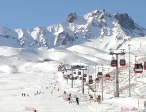 Erciyes’te Kayak Sezonu Açıldı: Pistler İlk Günden Doldu