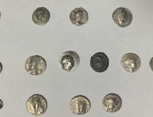 Hatay Antakya’da Kargoyla Tarihi Eser Göndermeye Çalışan 2 Şüpheli Yakalandı