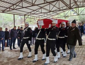 Yayladağı’nda Kalp Krizi Geçiren Polis Memuru Gençtürk Defnedildi