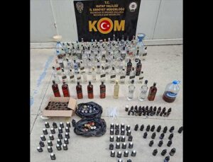 Hatay’da Sahte İçki Operasyonu: 1020 Litre Ele Geçirildi, 5 Gözaltı