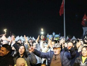 İskenderun Gastronomi ve Yeni Yıl Şenliği Coşkuyla Sürüyor