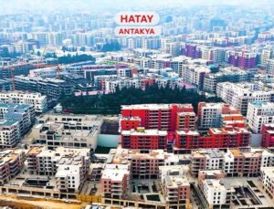 Bakan Kurum: ”Deprem bölgesinin ayağa kalkması, Türkiye’nin istikbalidir gözüyle baktık”