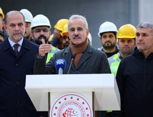 Bakan Uraloğlu, Hatay’da devam eden yol yapım çalışmalarını inceledi