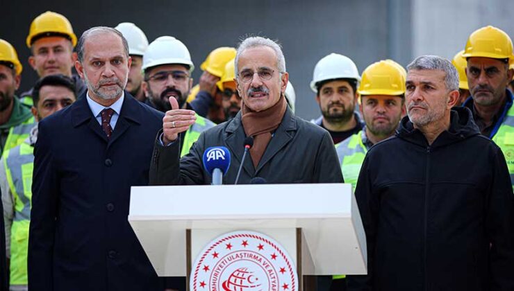 Bakan Uraloğlu, Hatay’da devam eden yol yapım çalışmalarını inceledi