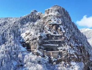 Sümela Manastırı’nı 514 bin kişi ziyaret etti, kış manzarası büyüledi