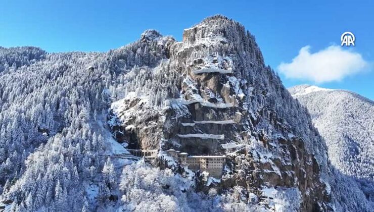 Sümela Manastırı’nı 514 bin kişi ziyaret etti, kış manzarası büyüledi