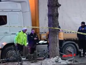 Bitlis’te tırın altında kalan kişi hayatını kaybetti