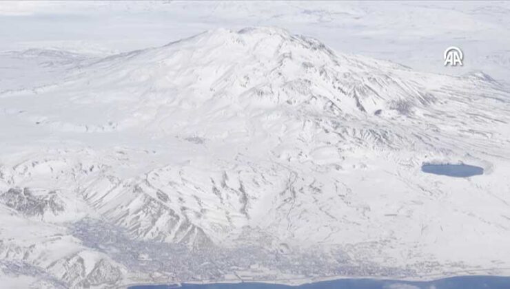 Doğunun Beyaza Bürünmüş Hali Havadan Görüntülendi