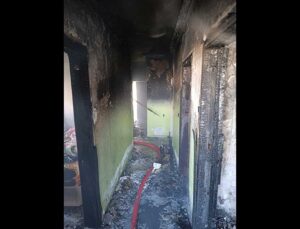 İskenderun’da ev yangını: 1 kişi dumandan etkilendi