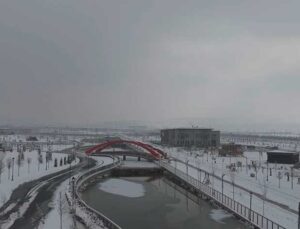 Kayseri’de Kar ve Sis Manzaraları Dronla Görüntülendi