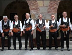 Kastamonu’nun Yöresel Halk Oyunu “Sepetçioğlu”nu Emekliler Yaşatıyor