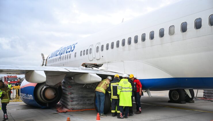 Antalya Havalimanı’nda uçağın iniş takımı arızalandı
