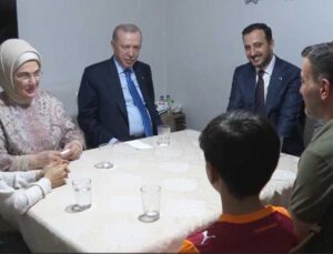 Cumhurbaşkanı Erdoğan İstanbul’da Kayacık ailesiyle iftar yaptı