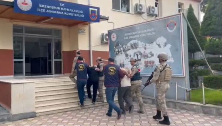 Hatay İskenderun’da anne ve oğul cinayetinde 2 zanlı tutuklandı