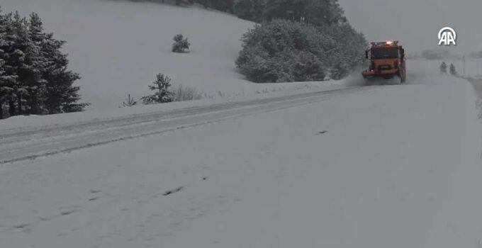 Kars ve Ardahan’da nisan ayında kar yağışı etkili oldu