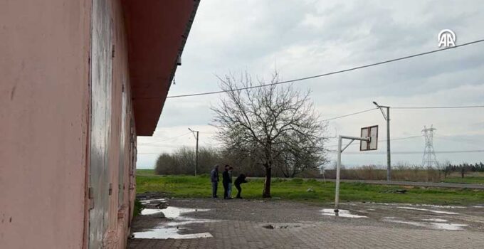 Ağaca Yıldırım Düştü: Diyarbakır’da 2 Çocuk Hayatını Kaybetti