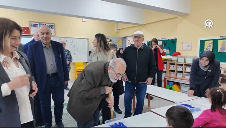 Düzce’de 23 Nisan’da Anlamlı Buluşma: Yaşlılar Çocuklarla Bir Araya Geldi