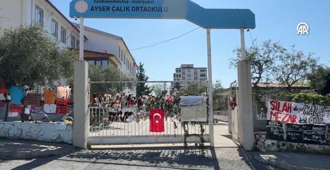 Kahramanmaraş’ta Saldırıya Uğrayan Okulda Eşyalar Velilere Veriliyor