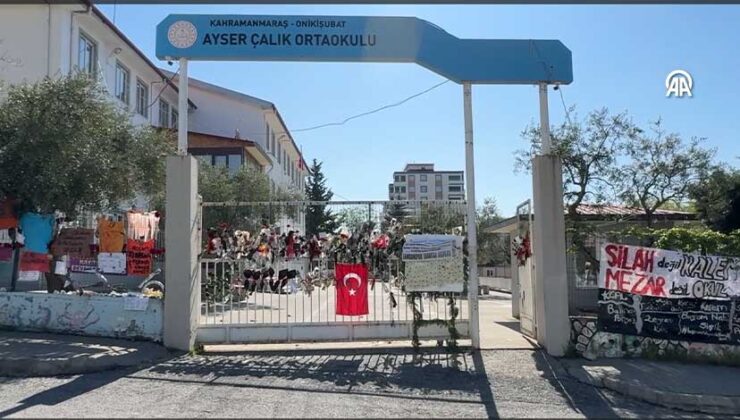 Kahramanmaraş’ta Saldırıya Uğrayan Okulda Eşyalar Velilere Veriliyor