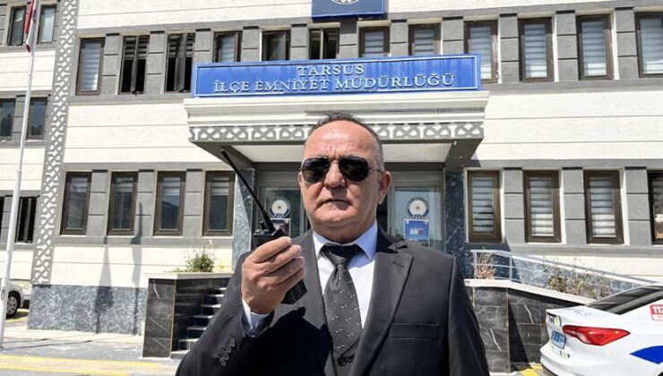 30 Yıllık Polis Memuru Telsiz Anonsuyla Emekli Oldu