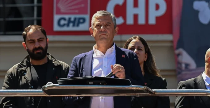Özgür Özel’den Kurultay Çağrısı: 2 Milyon Üye Karar Versin