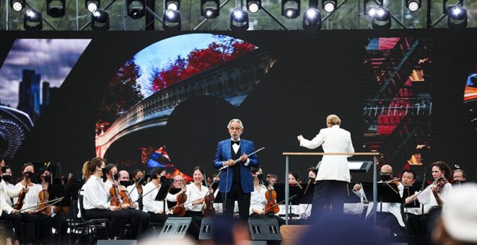 Andrea Bocelli İstanbul’da Unutulmaz Bir Konser Verdi