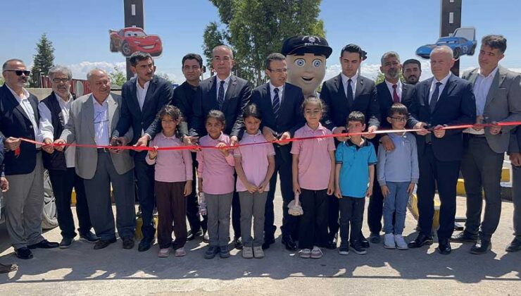 Kırıkhan’da Çocuk Trafik Eğitim Alanı Açıldı