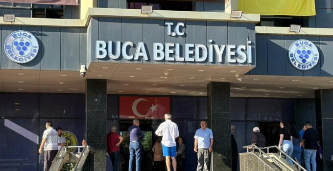 Buca Belediyesi Soruşturmasında 54 Şüpheli Adliyede