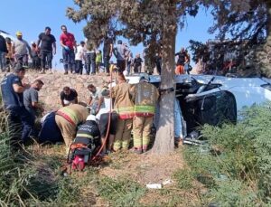 Hatay’da otomobil şarampole devrildi: 7 yaralı