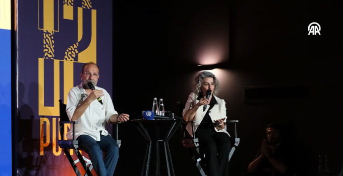 Oscar ödüllü İranlı yönetmen Asghar Farhadi genç sinemacılarla buluştu