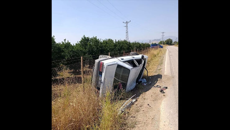 Adana’da 3 kişinin yaralandığı kaza kamerada