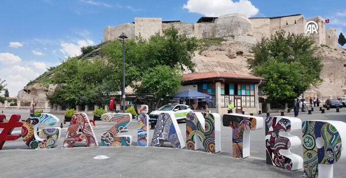 Gaziantep’in tarihi ve modern yüzü görüntülendi!
